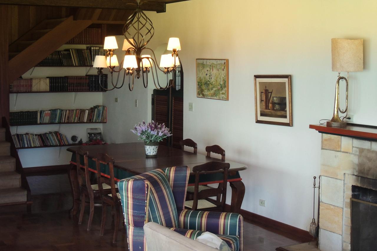 Casa Em Campos Do Jordao Villa Luaran gambar